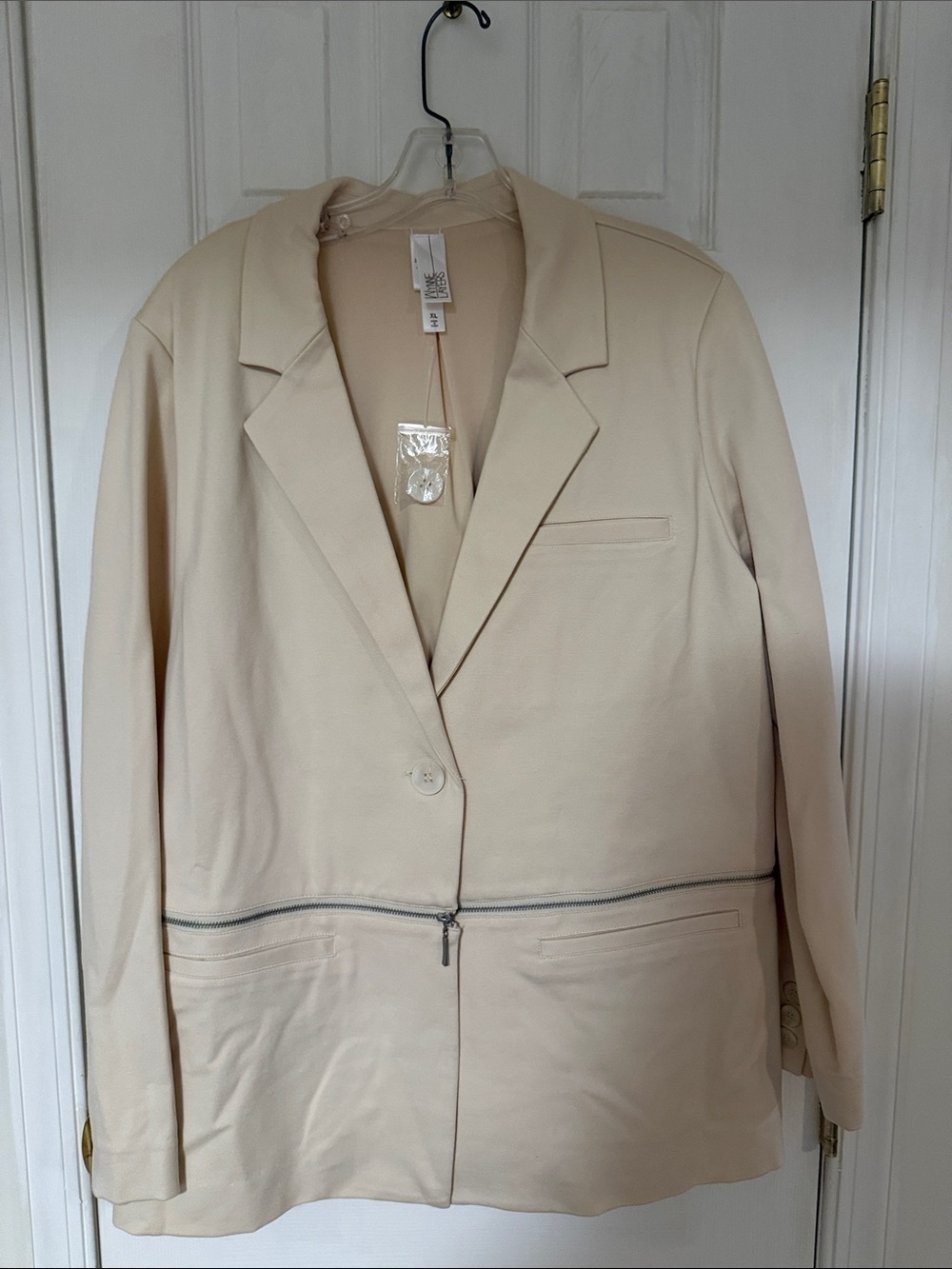 Women's Cream Single-Button Blazer with Zip Accent